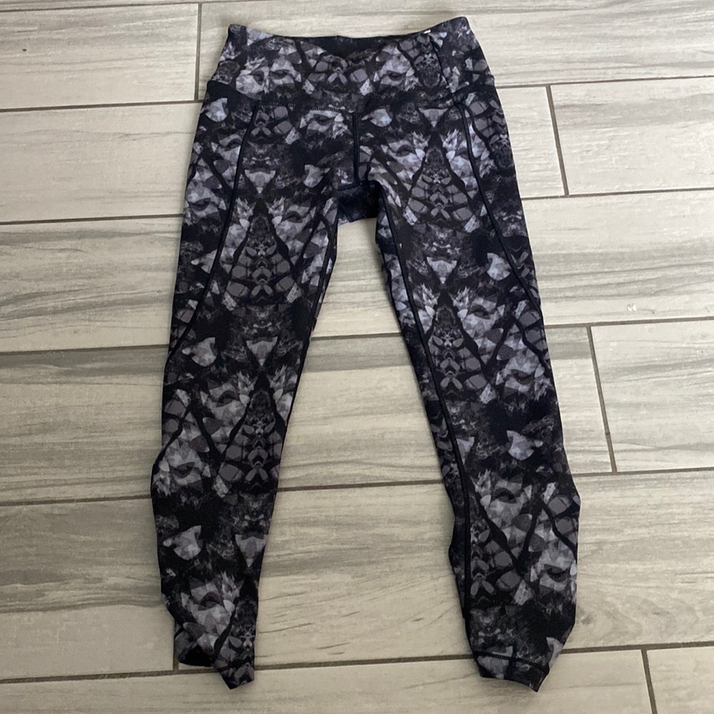 Calia Woman’s Athletic Leggings